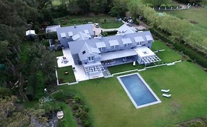 8.8K views · 154 reactions | Tonight on #TopBilling we feature a home that oozes effortless style! Whether it’s the complex foundation of the seemingly simple garden or the architecture’s mix of diverse American, Indian, Argentinean influences, it all comes together with ease! | Top Billing | Facebook