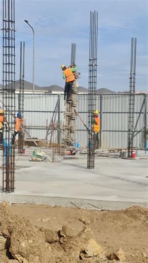 Professional Column Formwork Setup for Reinforced Concrete!