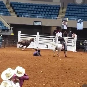 Oh 💩!!! That was a brutal hit! #rodeowrecks @0nly.chey | Rodeo Wrecks