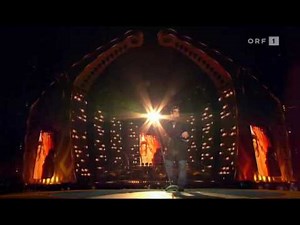 Robbie Williams - Advertising Space live at Leeds (2006)