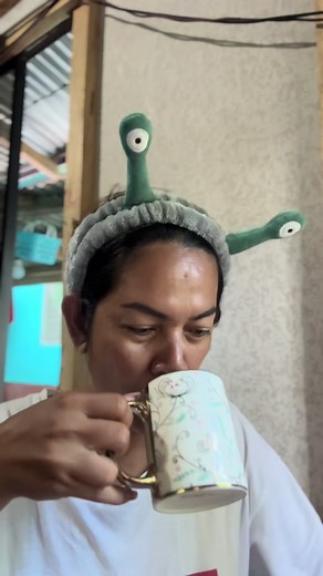 Creative Alien Headband Fashion Statement