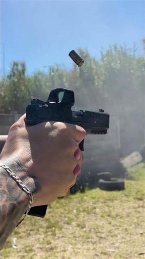 Springfield Echelon 4.5F con red dot Vector Optics