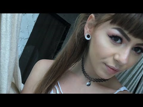 Hangin out 😇🌴🌸☀️