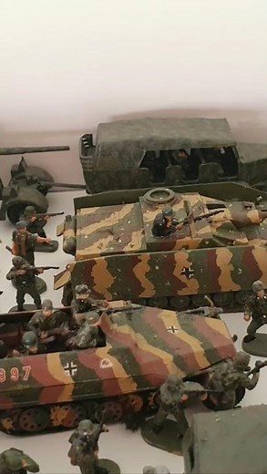 ww2 diorama airfix 1:72 tanks jeeps army military miniature