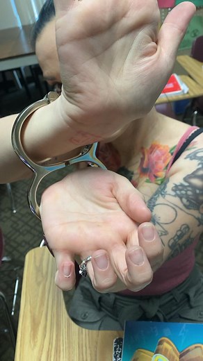 Can she escaped from the puzzle handcuffs? | The Craft Show