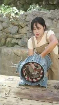 Genius girl helps neighbor repair water-damaged motor#restoration #machine #technology #shorts