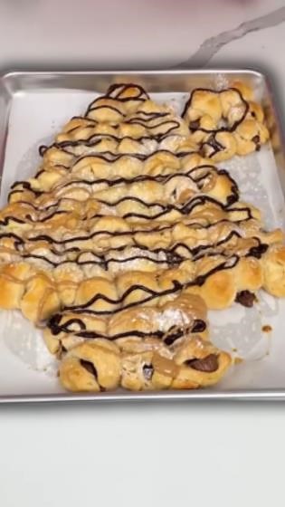 Christmas Tree Cinnamon Rolls with Reeses Biscuits