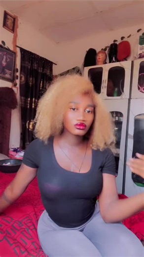 Ochuwa🤪😩 (@celeb_baby_shan)’s videos with Dollys mum - 🌸D.O.T🌸