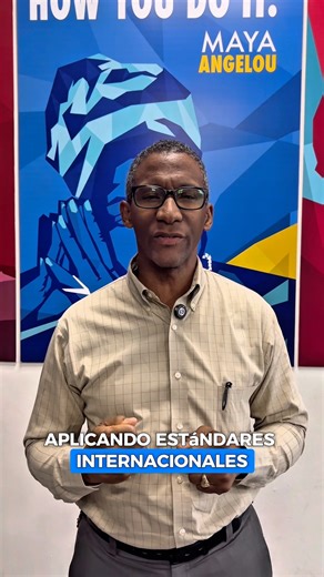 Universidad Domínico Americano on Instagram: "Edwin López, docente de la carrera de Ingenieria de Software, forma a los estudiantes del Técnico Superior en Desarrollo de Software, preparándolos para crear, programar y mantener aplicaciones móviles, web y sistemas de gestión. Si te apasiona la programación, el diseño de aplicaciones y quieres ir un paso más allá en un mundo digital que evoluciona cada día, esta carrera es para ti Conoce la carrera técnica en Desarrollo de Software y la Ingeniería