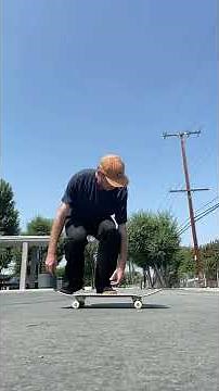 Jake Hayes - Slo mo Ollie