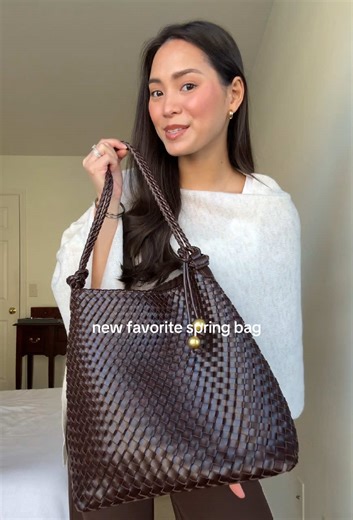 Unpacking My New Favorite Spring Bag from Anthropologie