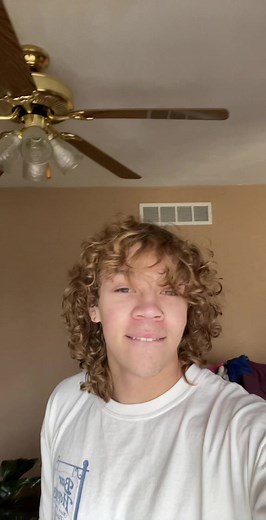 Color Changing Liquid Experiment in Nature