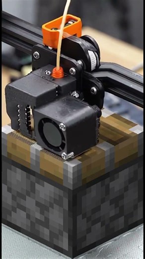 What’s Inside a Minecraft Piston? 🤔