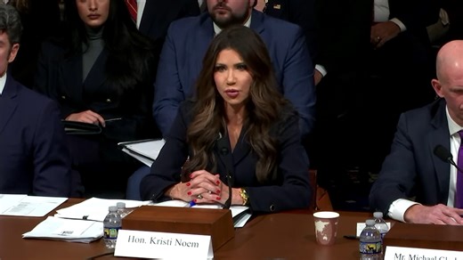 'You handed your friends $200 million': Kristi Noem sits in silence as Rep. Bennie Thompson exposes her theft of taxpayer dollars