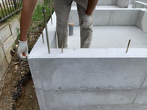 土台敷きの準備～基礎の墨出し～ ｜ 建築士とつくる高性能×デザイン住宅｜アトリエ・クラッセ 一級建築士事務所