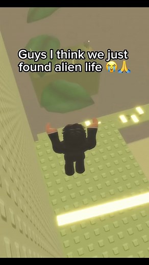 We just found alien life ☹️ roblox gaming. #roblox #usa #robloxgames | Captain BLOX