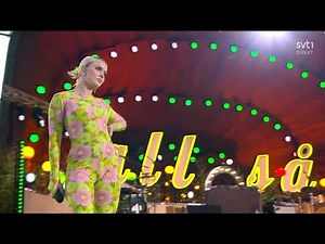Zara Larsson - Love me land - Live (Allsång på skansen)