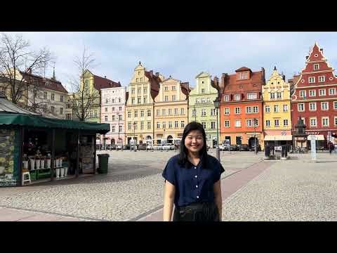 WROCLAW POLAND VLOG [Beautiful City You Must Visit] + Review Hostel Krasnal Wroclaw Market Square