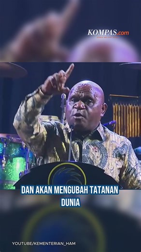 Menteri Hak Asasi Manusia (HAM) Natalius Pigai menyatakan keinginannya agar Indonesia dapat menjabat sebagai presiden Dewan HAM Perserikatan Bangsa-Bangsa (PBB). "Hari ini, Kementerian HAM dengan Kementerian Luar Negeri, dengan Wakil Kepala Bappenas telah mengambil posisi hari ini, kami akan rebut presiden Dewan HAM PBB," ujar Pigai saat menyampaikan pidato dalam acara peringatan Hari HAM Sedunia, di Jakarta, Rabu (10/12/2025) malam. Menurut Pigai, jabatan tersebut dinilai penting agar Indonesia