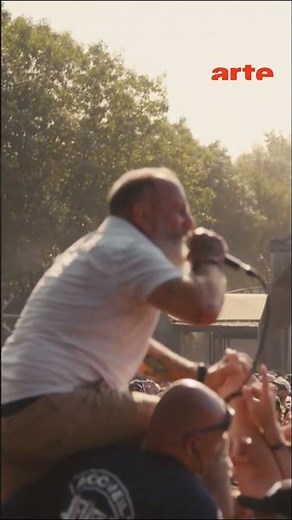 The band Shelter blends punk hardcore & serenity on the Hellfest Warzone stage #metal – ARTE Concert