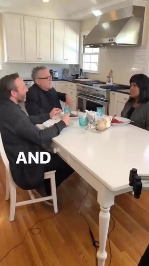11K views · 406 reactions | We loved having CeCe Winans on Dinner Conversations. Nothing like that CeCe spirit and smile. Watch the full episode on YouTube or Dinner-Conversations.com. Link in bio. #dinnerconversations | Mark Lowry | Facebook