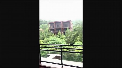 真不错，住在山里面真不错