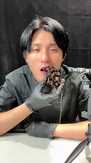 ぶどうグミ飴のモッパンASMR体験