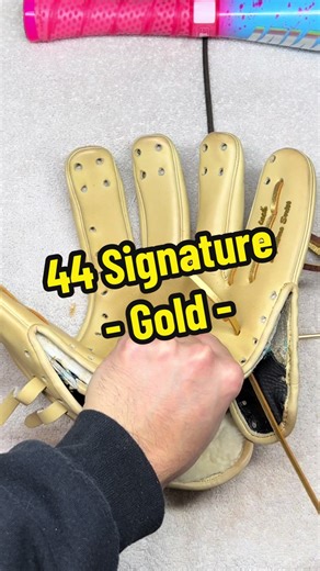 Dm me for more info! 44 Signature Series paced with Gold Foil! - Cleaned with @ballplayersbalm - Conditioned with @sarna_baseball - laced with @buyfastpitchgloves #asmr #baseball