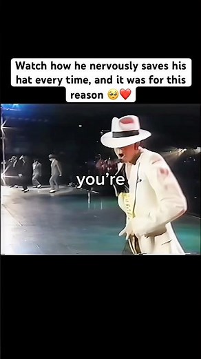 MICHAEL JACKSON DANGEROUS TOUR 1992 | HE INSTANTLY GRABBED HIS HAT TO HID HIS BURNS 🥺