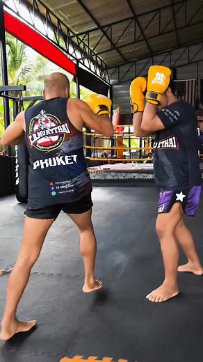 🏆KB MUAYTHAI PHUKET 🥊 📍Personal training 📍Group class training Morning Class 8:00 -9:45 AM Afternoon Class 4:00-5:45 PM. Call 📞 093-5763696 WhatsApp 66935763696 WWW.KBMUAYTHAIPHUKET.COM KB Muaythai Phuket https://maps.app.goo.gl/P9LJJRWbWVNyfivF6?g_st=ic #phuketmuaythai #kbmuaythai #kbmuaythaiphuket #phuketthailand #phuketmuaythai #muaythaiprofissional #muaythailife #muaythaifighter #rawaibeach #naiharnbeach | KB MuayThai Phuket