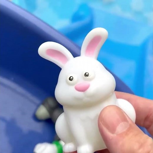Goat and Rabbit Water Slide Adventure 🐐🐇 #PinoyKidsChannel
