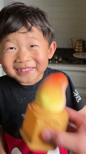Eating Every Ice Cream in the World (Part 7)