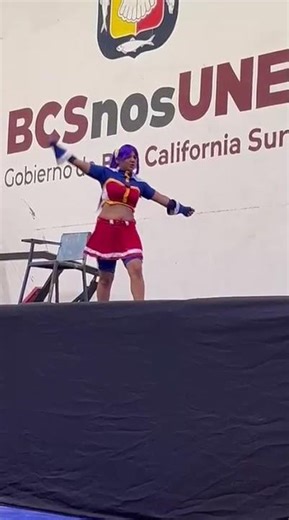 les presento mi primer presentación con el cosplay de Athena asamiya de kof 2002 Magic p #cosplay