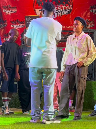 A CHALLENGE FOR THE MOST TALENTED FEMALE ARTIST @Mbeewo💚 ...... @MAFUTA_GOOKYA🔥256 @RONIX MR FREESTYLE MEDIA @Uncle-Runo #ugandanstiktok #foryoupage #Love #trending #fyp