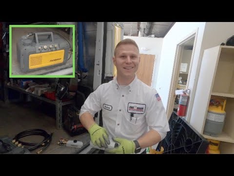 HVAC TOOLS: Vacuum Pump and Vacuum Gauge