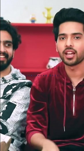 KYU ARMAAN GALTI SE RESTURENT MEIN APNA PLATE LEKE KITCHEN MEIN CHALE GAYE THE😆🤣 #armaanmalik#shorts