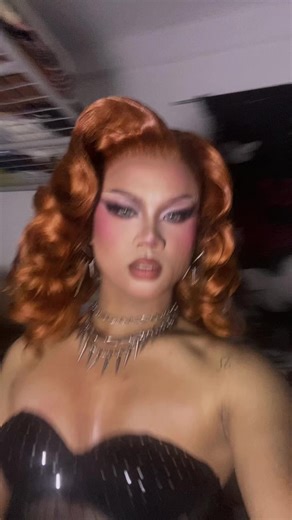 Stunning Drag Makeup Transition Techniques