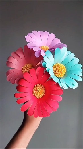 Diy paper daisy flowers 🌼|#viralshorts #artandcraft #diycrafts #handmade