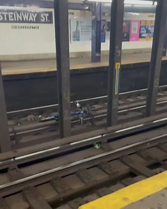 New York Citi Bike explodes on subway tracks after being hit by oncoming train (20 September 2021)