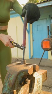How to straighten hot metal springs | 5-Minute Recycle