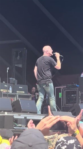 Whole Lotta Love at Welcome to Rockville 2026 🤘 #shorts #concertkeepers #welcometorockville
