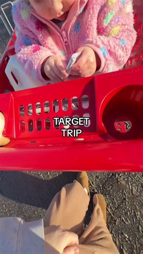 Very random target haul but every time was essential👌🏼👏🏻😂 #targethaul #target #snackhaul #snacks #momsoftiktok