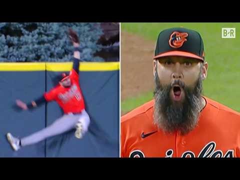 UNBELIEVABLE Home Run Robbery to End the Game