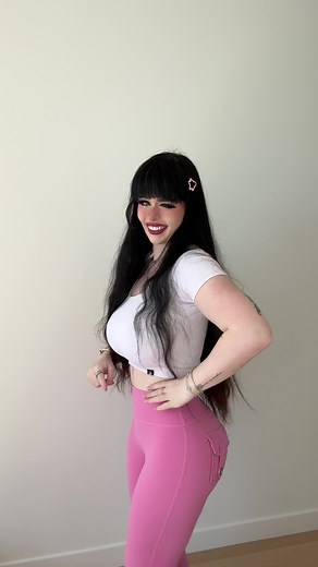 Lara Rose Videos: Explore the Latest Content from Littleprincesspoppyy