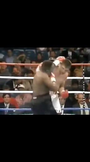 1M views · 10K reactions | Dokładnie 3️⃣1️⃣ lat temu w Paradisie w Las Vegas niepokonany Andrzej Gołota (20-0, 18 KO) stanął przed największym wyzwaniem w dotychczasowej karierze i zmierzył się z mocnym Darrenem Haydenem (13-1-1, 7 KO), który do tej pory nigdy nie zaliczył jeszcze desek.. #AndrzejGołota #AndrewGolota #Andrew #GolotaHayden #Boxing | Fighting Poland | Facebook