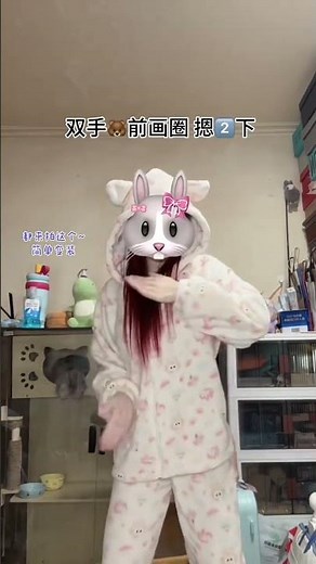 Transform Your Look: Easy DIY Costume Guide for the Fashionista in You FashionTrends Costu