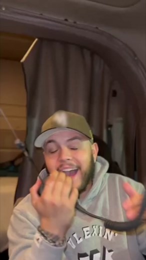 #Ad 3 years ago, trucking changed my life 👏🏻👏🏻 For more information, visit drive4freightpartner.com or click the link in my bio to become a driver for an Amazon Freight Partner #Drive4FreightPartner #TruckerTok #Trucking #TruckDriver #WomanTruckDrivers