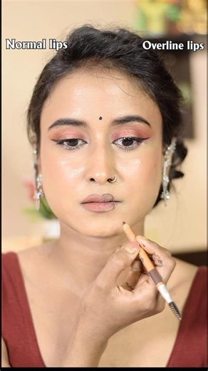 2023 vs 2026 Lipstick Trend 💋 #lipsticktutorial #fullerlips #makeuphacks #shortsindia #makeuptrends