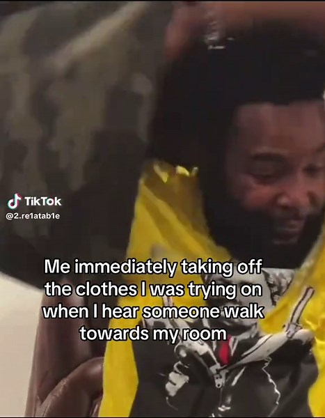 Embarrassing Moment: Clothing Quick Change