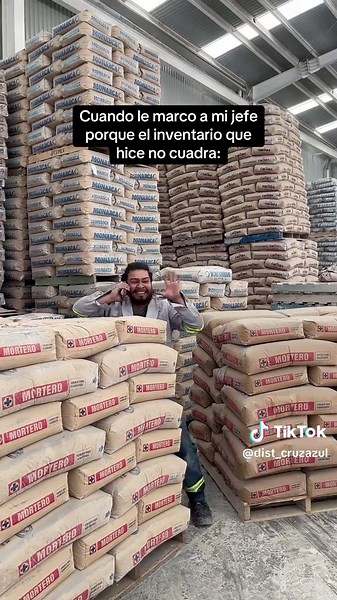 Risas sobre el trabajo y el inventario en México